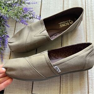 Skechers BOBS Peace & Love Slip Ons